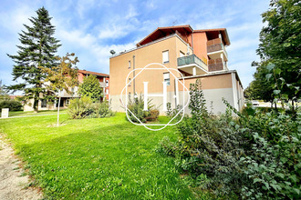 Ma-Cabane - Vente Appartement PERONNAS, 67 m²