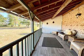 Ma-Cabane - Vente Appartement PRESSAC, 297 m²