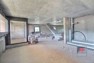 Ma-Cabane - Vente Appartement REIGNIER-ESERY, 206 m²