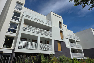 Ma-Cabane - Vente Appartement RILLIEUX-LA-PAPE, 92 m²