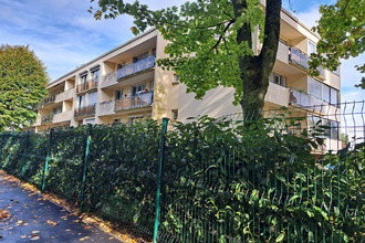 Ma-Cabane - Vente Appartement RIS-ORANGIS, 58 m²