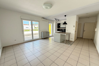 Ma-Cabane - Vente Appartement ROQUEVAIRE, 45 m²