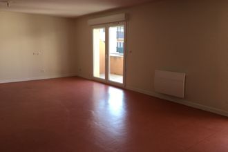 Ma-Cabane - Vente Appartement Saint-Étienne-de-Saint-Geoirs, 82 m²