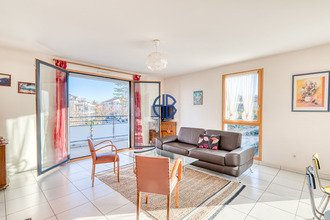 Ma-Cabane - Vente Appartement SAINT-BONNET-DE-MURE, 65 m²