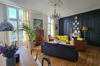 Ma-Cabane - Vente Appartement SAINT-CYR-SUR-LOIRE, 167 m²