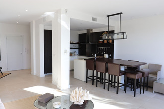 Ma-Cabane - Vente Appartement SAINT-CYR-SUR-MER, 99 m²