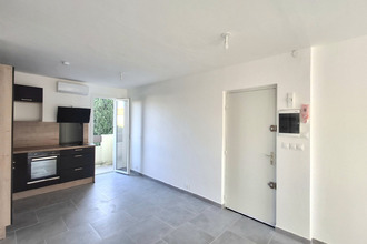 Ma-Cabane - Vente Appartement Saint-Cyr-sur-Mer, 66 m²
