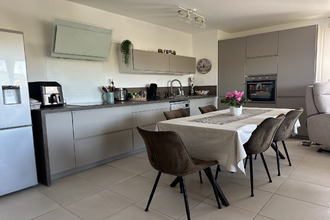 Ma-Cabane - Vente Appartement Saint-Cyr-sur-Mer, 71 m²