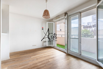 Ma-Cabane - Vente Appartement SAINT-DENIS, 53 m²