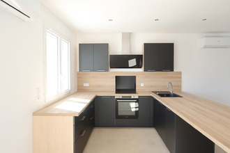 Ma-Cabane - Vente Appartement SAINT GENEST LERPT, 85 m²