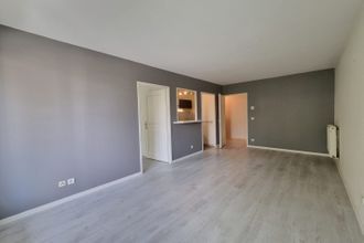 Ma-Cabane - Vente Appartement Saint-Germain-lès-Corbeil, 43 m²