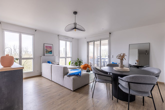 Ma-Cabane - Vente Appartement SAINT-JACQUES-DE-LA-LANDE, 69 m²