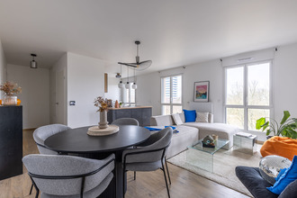 Ma-Cabane - Vente Appartement SAINT-JACQUES-DE-LA-LANDE, 69 m²