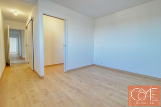 Ma-Cabane - Vente Appartement SAINT-JACQUES-DE-LA-LANDE, 120 m²