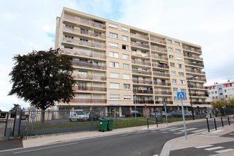Ma-Cabane - Vente Appartement SAINT-JEAN-DE-BRAYE, 77 m²