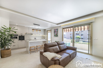 Ma-Cabane - Vente Appartement Saint-Laurent-du-Var, 92 m²