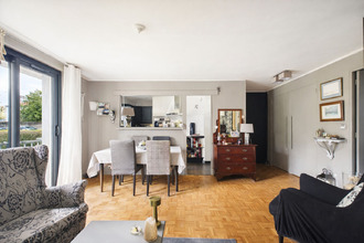 Ma-Cabane - Vente Appartement SAINT-MAUR-DES-FOSSES, 63 m²