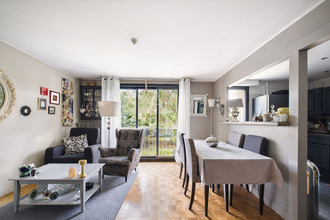 Ma-Cabane - Vente Appartement SAINT-MAUR-DES-FOSSES, 63 m²