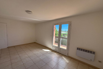 Ma-Cabane - Vente Appartement SAINT-MAXIMIN-LA-SAINTE-BAUME, 70 m²