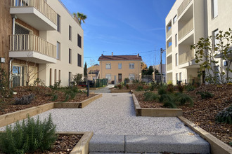 Ma-Cabane - Vente Appartement Saint-Priest, 59 m²