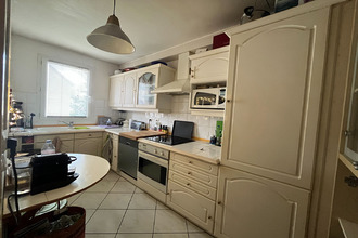 Ma-Cabane - Vente Appartement SAINT-REMY-L'HONORE, 65 m²