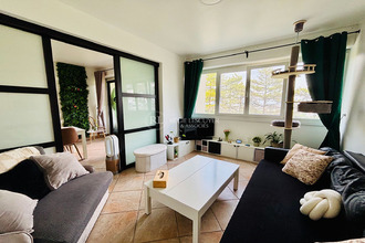 Ma-Cabane - Vente Appartement SAINTE-FOY-LES-LYON, 67 m²