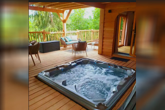 Ma-Cabane - Vente Appartement SAINTE-NATHALENE, 370 m²