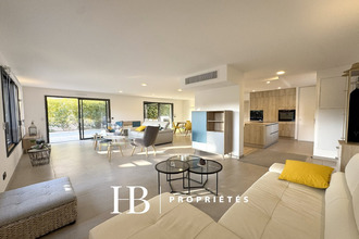 Ma-Cabane - Vente Appartement SANARY SUR MER, 118 m²