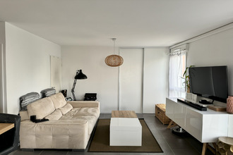 Ma-Cabane - Vente Appartement Sathonay-Camp, 77 m²