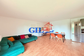 Ma-Cabane - Vente Appartement SAVIGNY-LE-TEMPLE, 90 m²