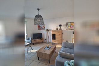 Ma-Cabane - Vente Appartement SIX-FOURS-LES-PLAGES, 55 m²