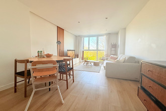 Ma-Cabane - Vente Appartement SURESNES, 61 m²