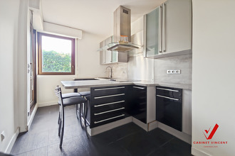 Ma-Cabane - Vente Appartement SURESNES, 71 m²
