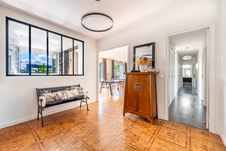 Ma-Cabane - Vente Appartement SURESNES, 151 m²
