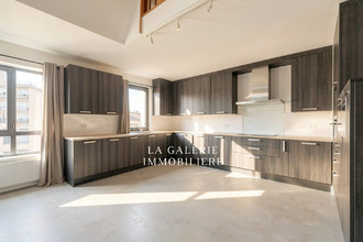 Ma-Cabane - Vente Appartement Suresnes, 163 m²