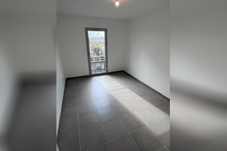 Ma-Cabane - Vente Appartement SUZE-LA-ROUSSE, 53 m²