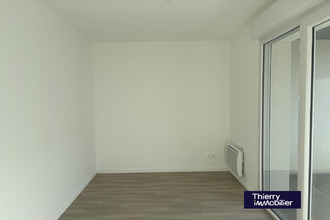 Ma-Cabane - Vente Appartement TRELAZE, 68 m²