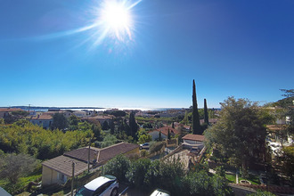 Ma-Cabane - Vente Appartement VALLAURIS, 68 m²