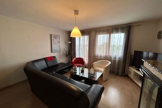 Ma-Cabane - Vente Appartement VAULX-EN-VELIN, 64 m²