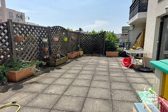 Ma-Cabane - Vente Appartement Vaulx-en-Velin, 46 m²