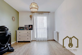 Ma-Cabane - Vente Appartement Vaulx-en-Velin, 69 m²