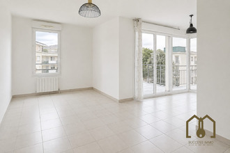 Ma-Cabane - Vente Appartement Vaulx-en-Velin, 76 m²