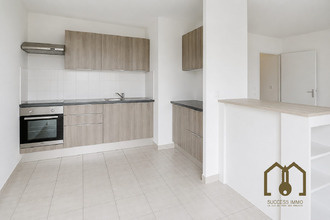 Ma-Cabane - Vente Appartement Vaulx-en-Velin, 76 m²