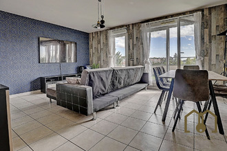 Ma-Cabane - Vente Appartement Vaulx-en-Velin, 64 m²