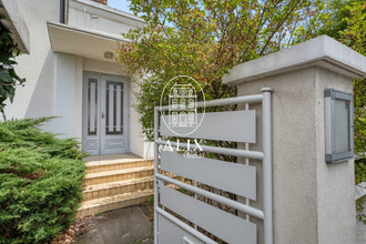 Ma-Cabane - Vente Appartement Vélizy-Villacoublay, 154 m²