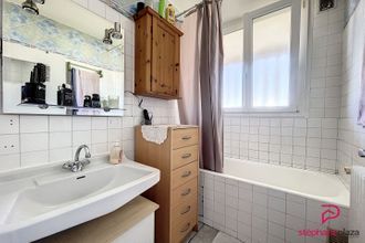 Ma-Cabane - Vente Appartement VENISSIEUX, 75 m²