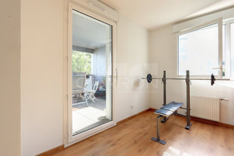 Ma-Cabane - Vente Appartement VENISSIEUX, 58 m²