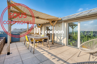 Ma-Cabane - Vente Appartement VENISSIEUX, 121 m²