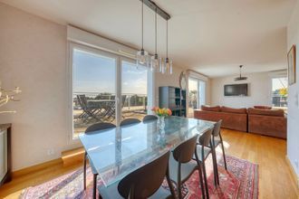 Ma-Cabane - Vente Appartement VEZIN-LE-COQUET, 98 m²