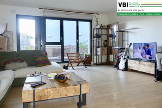 Ma-Cabane - Vente Appartement VEZIN-LE-COQUET, 67 m²